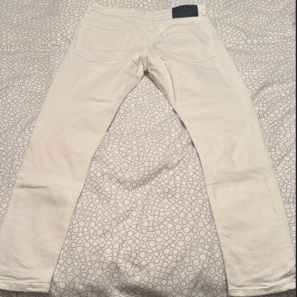 Zara White Pants - 32 x 34 - Picture 2 of 3
